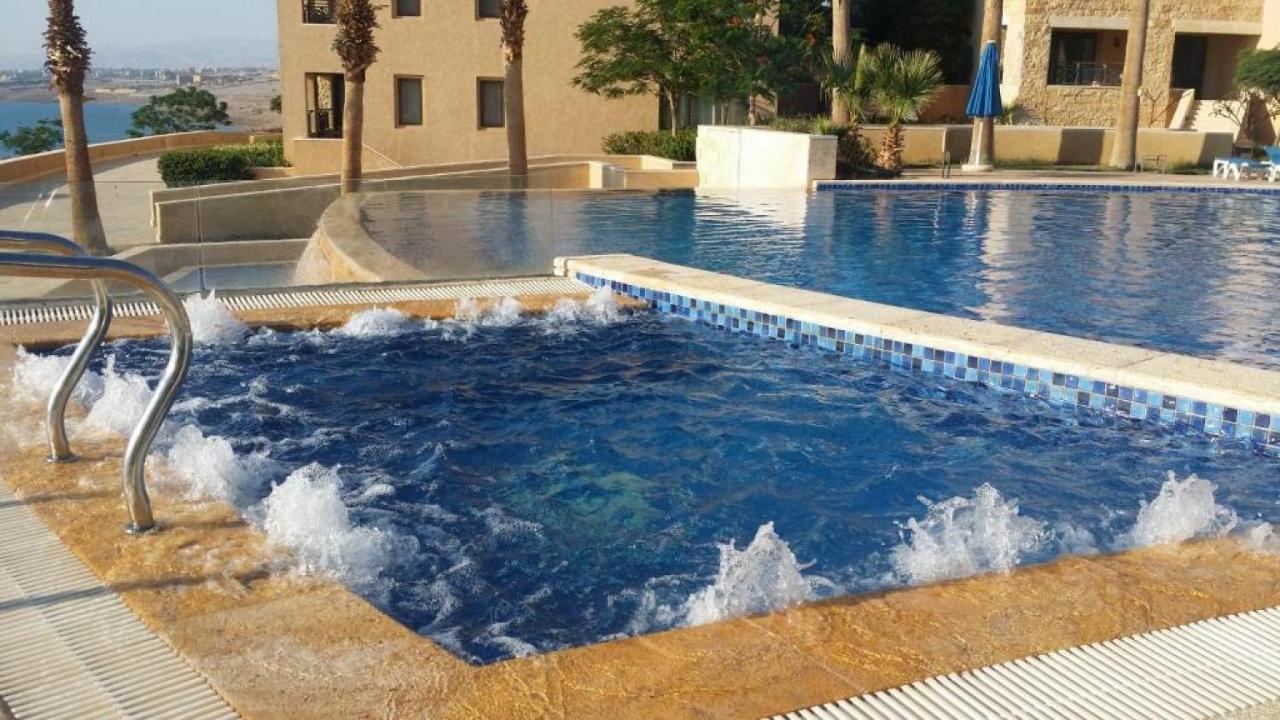 Comfy Stays Sea View Apartments At Deadsea Samarah Resort Sweimeh Εξωτερικό φωτογραφία